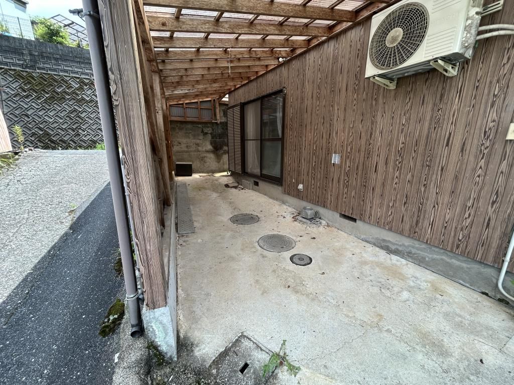 10DK Family House for Sale in Sakawa Town, Kochi - Thumbnail 2