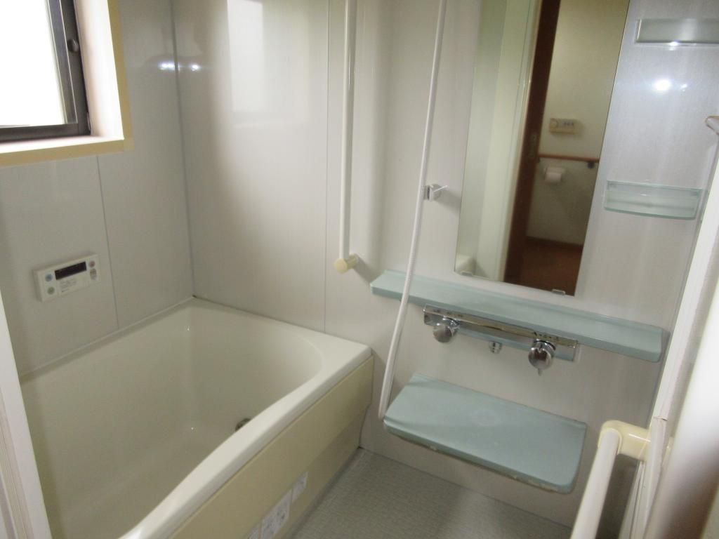 2K House for Sale Near Shibukawa Station, Gunma - Thumbnail 2