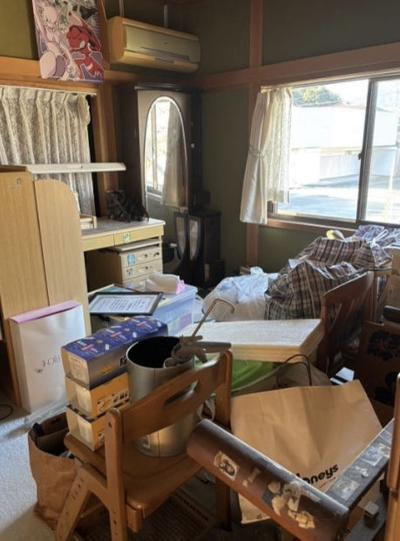 Spacious 3DK House in Toba City - 209m² Corner Plot with Parking — Image 3, Toba, Mie