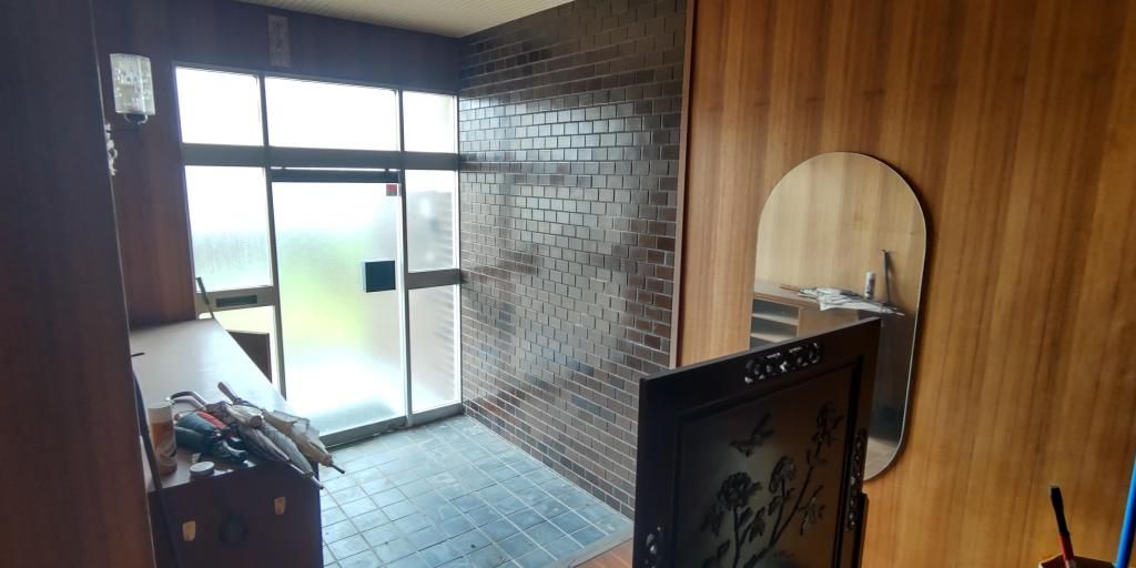 Clinic & Residence for Sale in Wake Town, Okayama - 368 sqm - Thumbnail 2