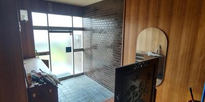 Clinic & Residence for Sale in Wake Town, Okayama - 368 sqm — Image 1, Wake, Okayama