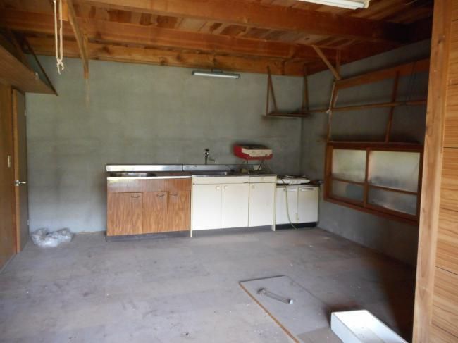 2LDK House for Renovation in Hagi, Yamaguchi - 500,000 Yen - Thumbnail 2