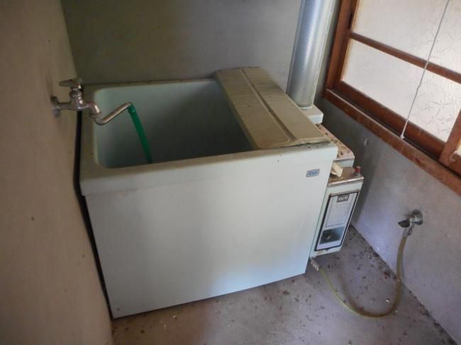 2LDK House for Renovation in Hagi, Yamaguchi - 500,000 Yen - Thumbnail 4