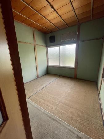 Traditional House for Sale in Imabari, Ehime with Road Heater — Image 3, Imabari, Ehime