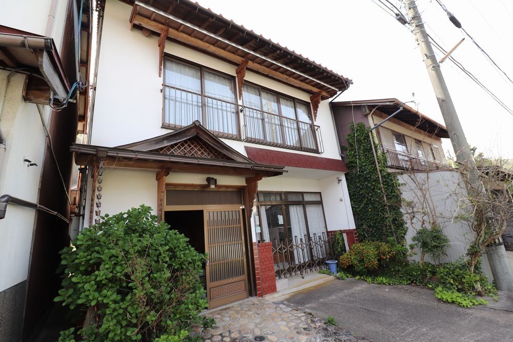 5LDK Resale House in Okuizumo Town, Shimane - Akiya Bank - Thumbnail 2