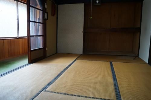 Historic 7DK Wooden House for Sale in Yanai City, Yamaguchi - Thumbnail 3