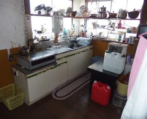 6DK Two-Story House for Sale in Tokamachi, Niigata - Thumbnail 2