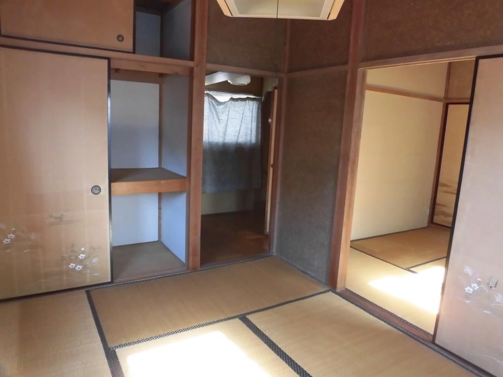 7DK Wooden House for Sale in Mito, Ibaraki - 127.78 sqm - Thumbnail 3