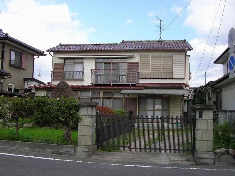 Spacious 7DK Detached House for Sale in Fukushima City - Thumbnail 4