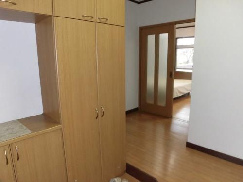 5-Bedroom Single-Story House with Workshop on Large Land in Kiryu - Thumbnail 4