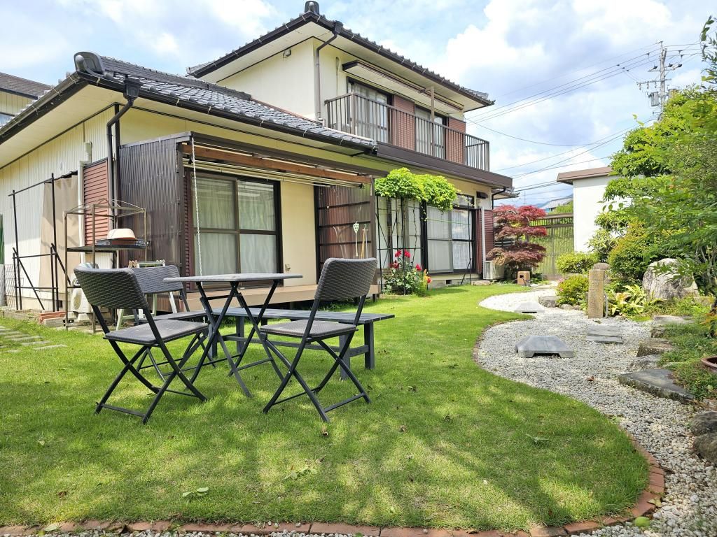 Spacious 5DK House in Mizunami with Natural Views - Thumbnail 2