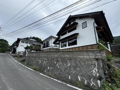 9DK House for Sale in Kokonoe, Oita — Image 1, Kokonoe, Oita