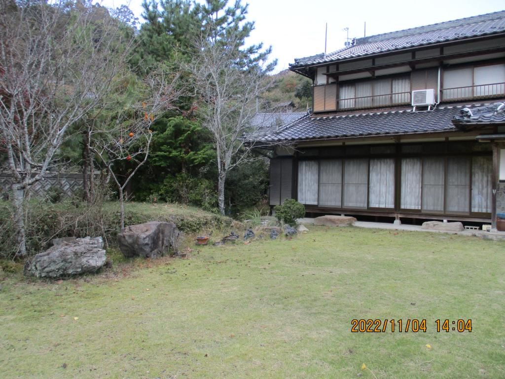 Spacious 9DK House on Large Plot in Sayo Town, Hyogo - Thumbnail 4