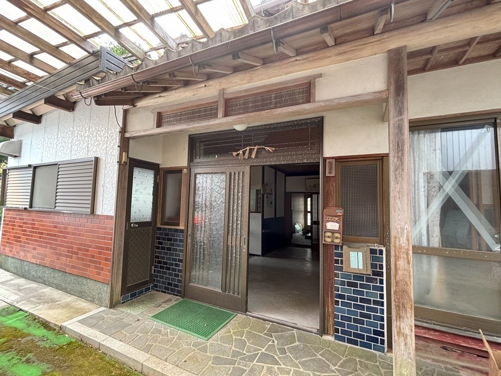 9SLDK Family Home for Sale in Koka, Shiga with 360° Virtual Tour - Thumbnail 3