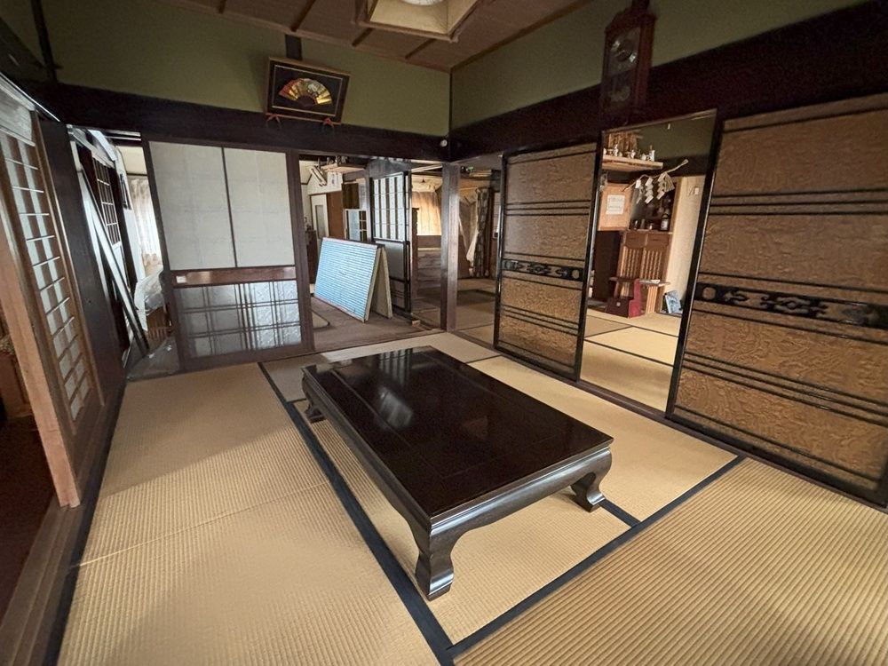 9SLDK Family Home for Sale in Koka, Shiga with 360° Virtual Tour - Thumbnail 4