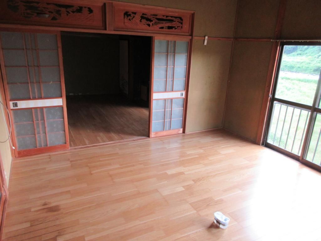 1970 5DK House for Sale in Kokonoe Town, Oita - Akiya Bank Listing - Thumbnail 4