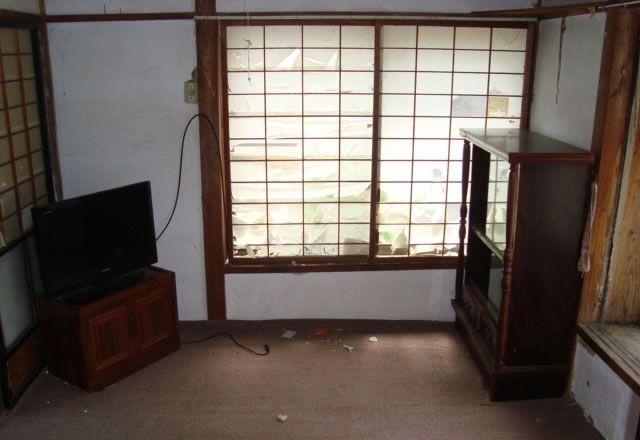 Rural Wooden Bungalow for Sale in Sado City, Niigata - Thumbnail 2