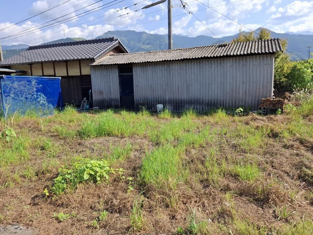 3K Wooden House for Sale in Doi-cho, Shikokuchuo City - Thumbnail 3