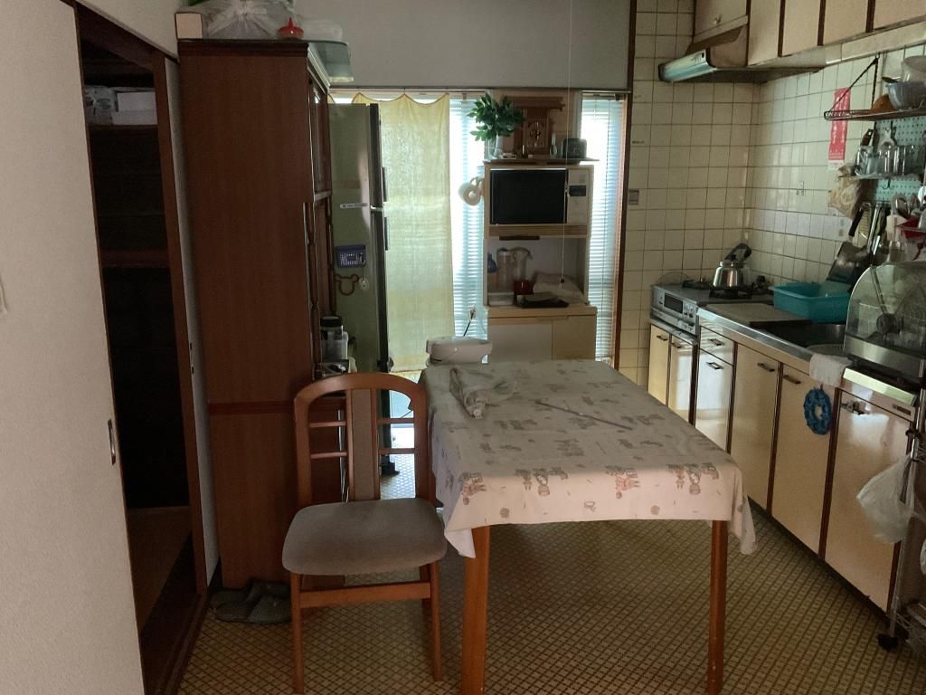 3LDK Single-Story House with Garden for Sale in Tobe Town, Ehime - Thumbnail 4