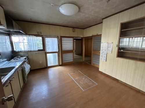 Vacant House for Sale in Quiet Hirosaki, Aomori - 164.59 sqm - Thumbnail 4