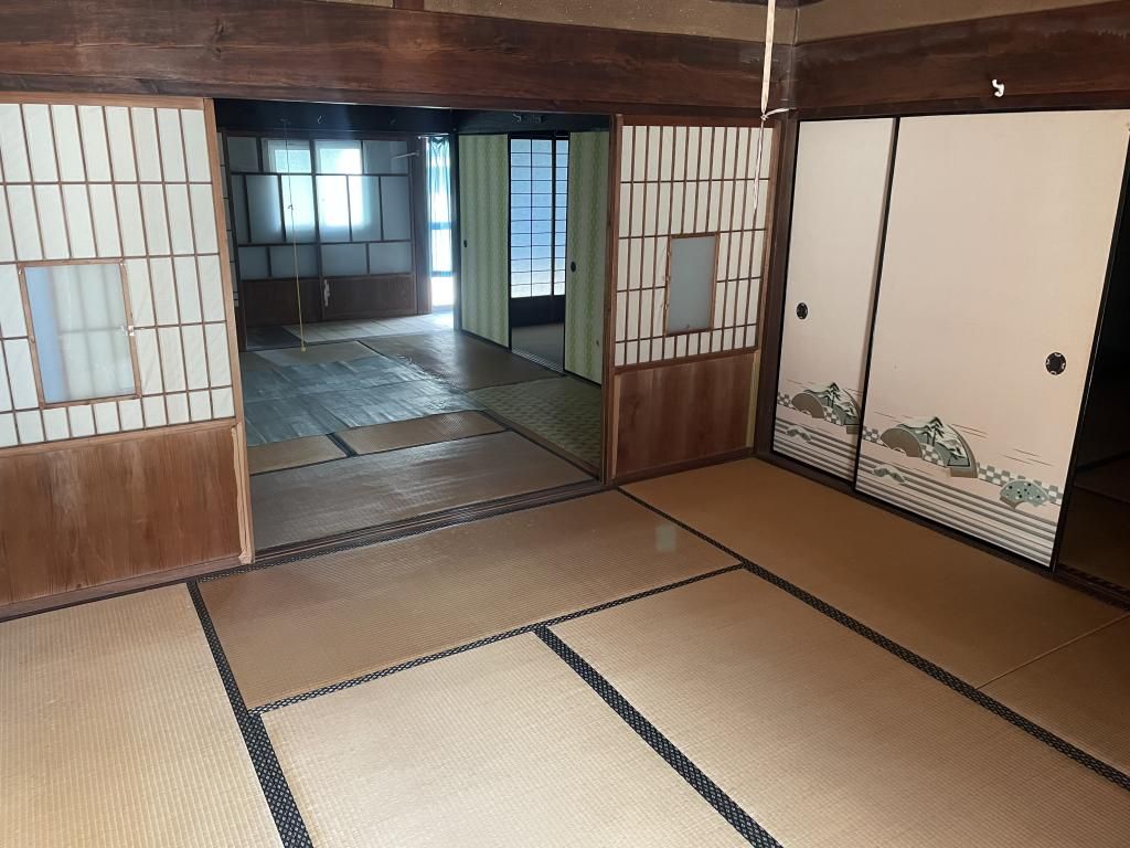 10LDK Traditional House in Mima City, Tokushima - Thumbnail 2