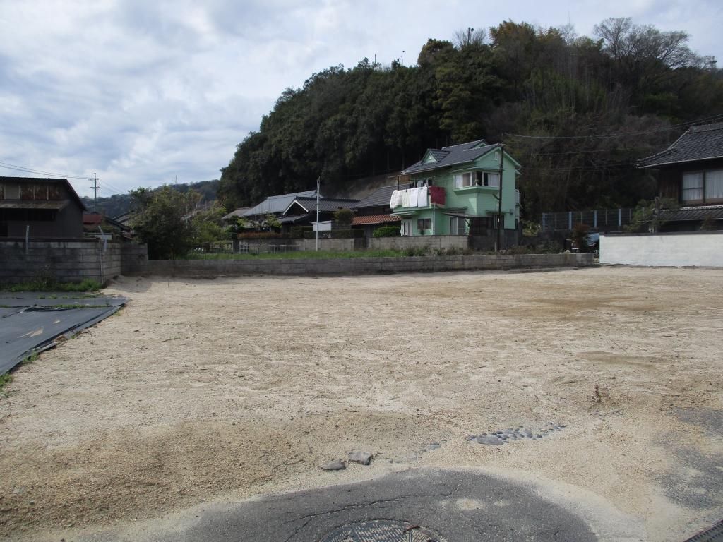 Vacant Coastal Land for Sale in Kasaoka, Okayama - Thumbnail 2