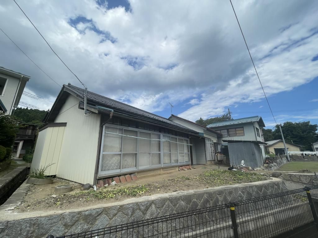 6DK Traditional Home with Land for Sale in Tamura City, Fukushima - Thumbnail 2