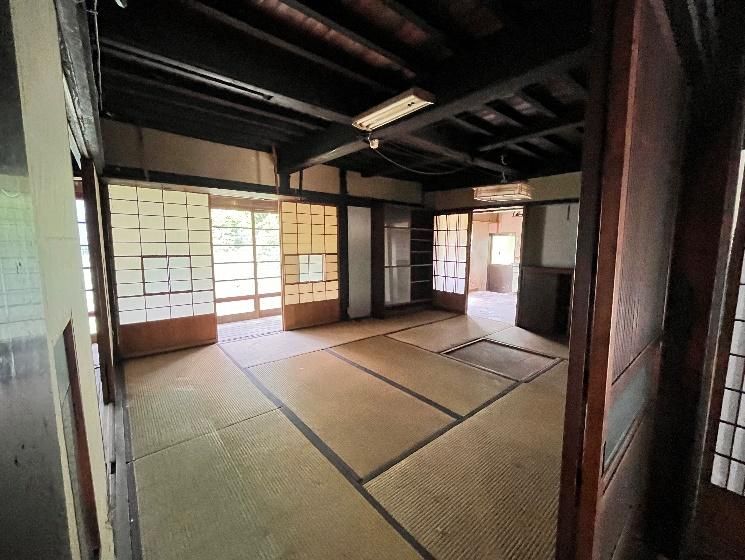7DK Traditional House on 1008sqm Land in Tsuru, Yamanashi - Thumbnail 4