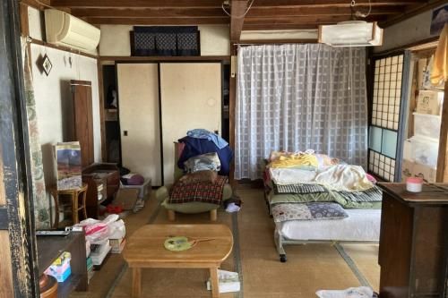 Vacant House with Shed in Sanjo, Niigata - Under 1 Million Yen - Thumbnail 2