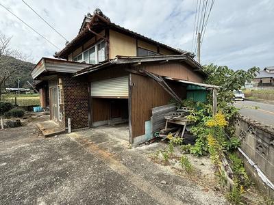 7DK House for Sale in Takeo City — Image 1, Takeo, Saga