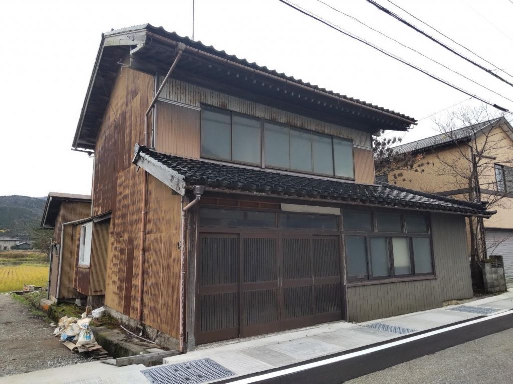 7LDK House for Sale in Asahi Town, Toyama - 158m² - Thumbnail 3