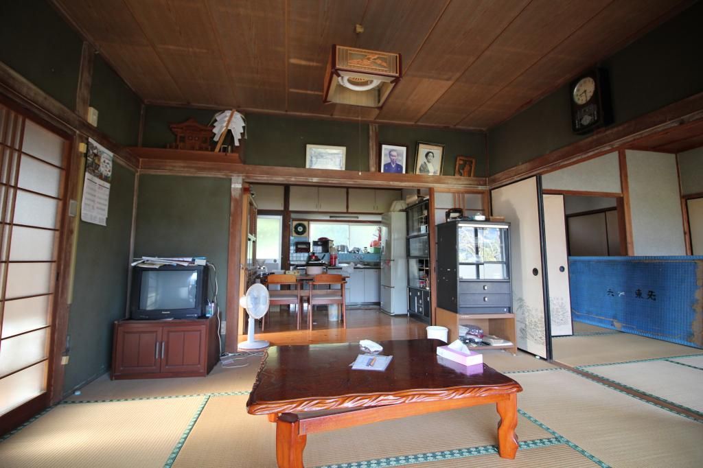Traditional 4DK House with Large Garden in Uto City, Kumamoto - Thumbnail 3