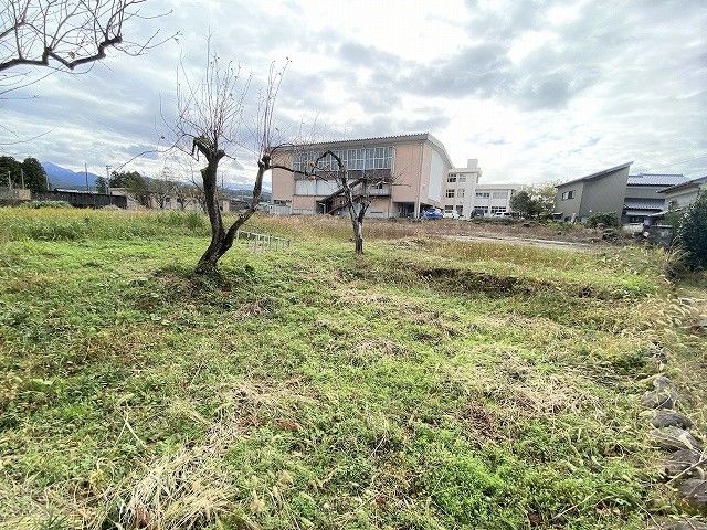 Large 2036 sqm Land Plot for Sale in Tateyama, Toyama - Thumbnail 4