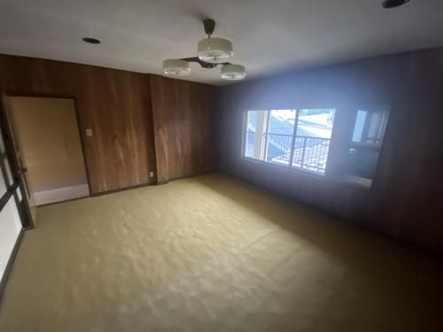 3-Story Former Restaurant for Sale in Gujo Hachiman, Gifu - Image 1