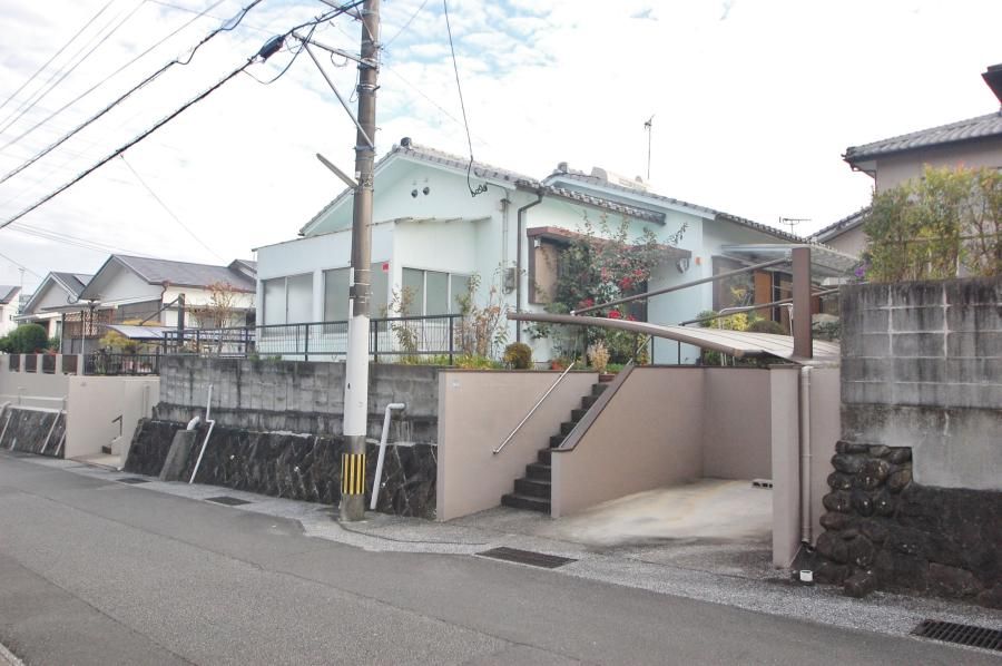 1968 4DK House on 226m² Corner Lot in Miyazaki's Sakuragooka-cho - Thumbnail 2