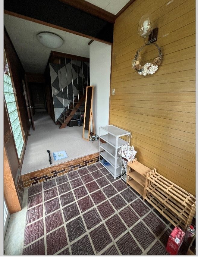 5LDK Detached House for Sale in Tsuru City, Yamanashi - Thumbnail 3