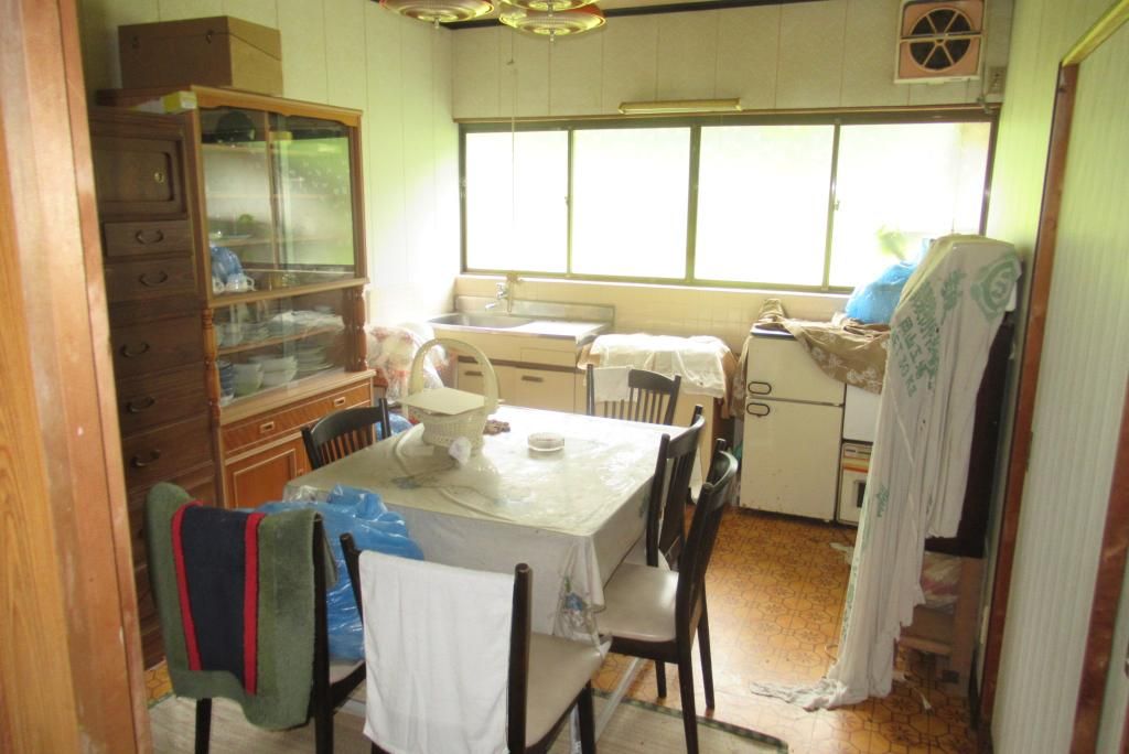 Compact 3DK House with Wood-Fired Bath for Sale in Niimi, Okayama - Thumbnail 3