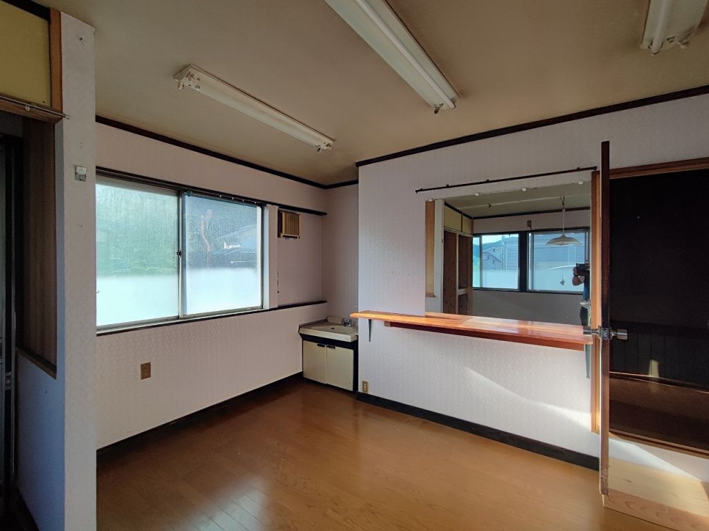 8DK Former Shop House for Sale in Nishiawakura, Okayama - Thumbnail 2