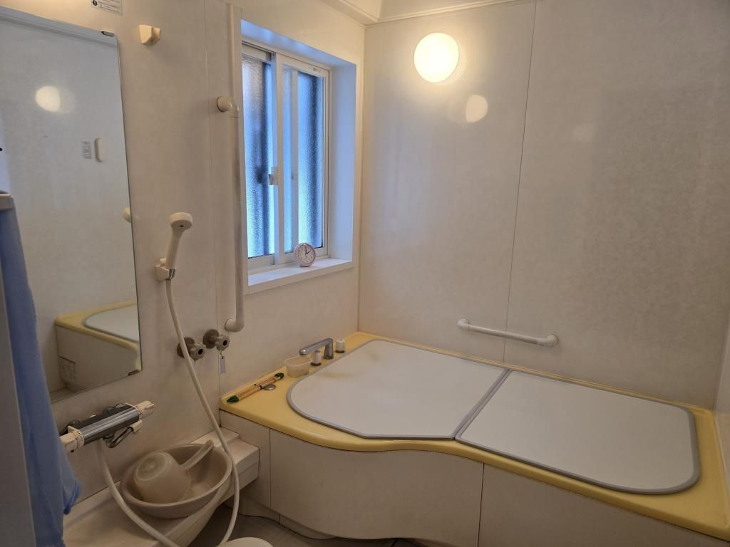 Spacious 2DK Wooden House on Large Plot in Hachimantai, Iwate - Thumbnail 3