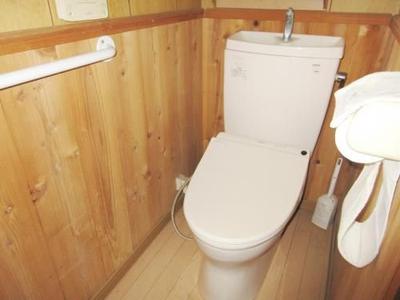 5DK Detached House on Large Corner Lot in Kasama, Ibaraki — Image 4, Kasama, Ibaraki