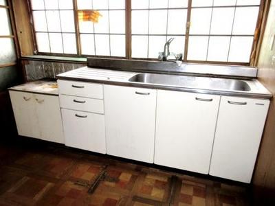 5DK Detached House on Large Corner Lot in Kasama, Ibaraki — Image 2, Kasama, Ibaraki