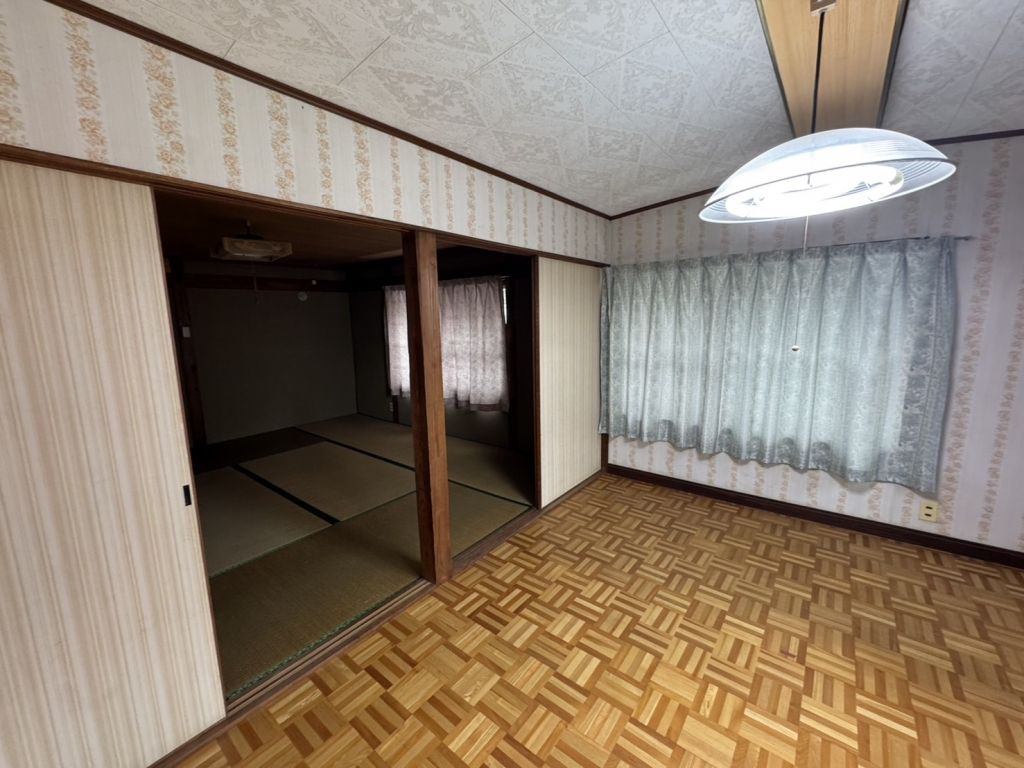 8DK Rental House in Miyoshi City, Tokushima - Akiya Bank Property - Thumbnail 4