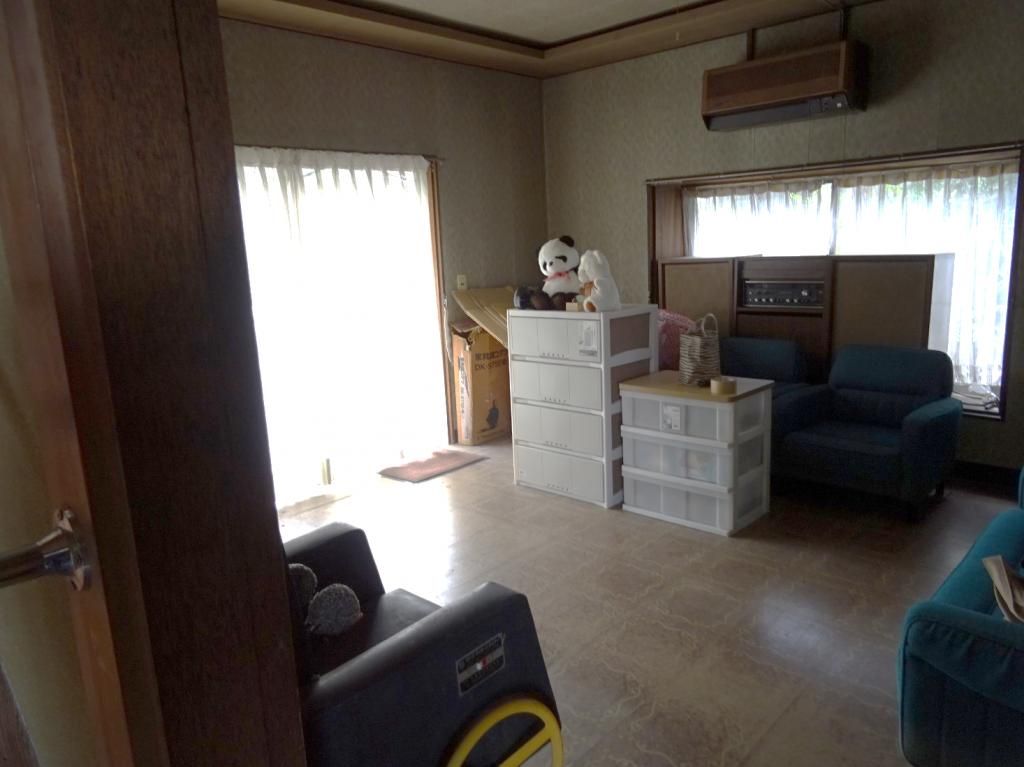 7DK Wooden House for Sale on Large Corner Plot in Hokuei, Tottori - Thumbnail 4