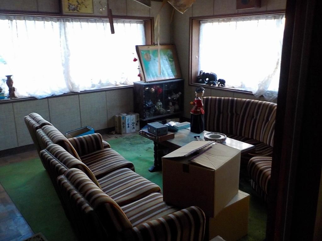 7DK Detached House for Sale in Hokuei, Tottori - 599.57 sqm Land - Thumbnail 2