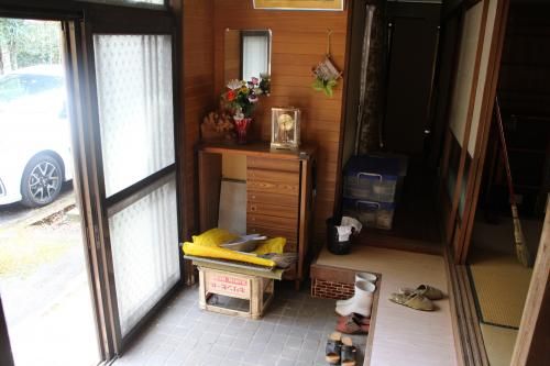 Bamboo-Surrounded House for Renovation in Yunomae, Kumamoto - Thumbnail 2