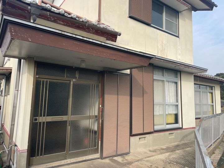 Spacious 5LDK House for Sale on Iki Island, Nagasaki - Thumbnail 2