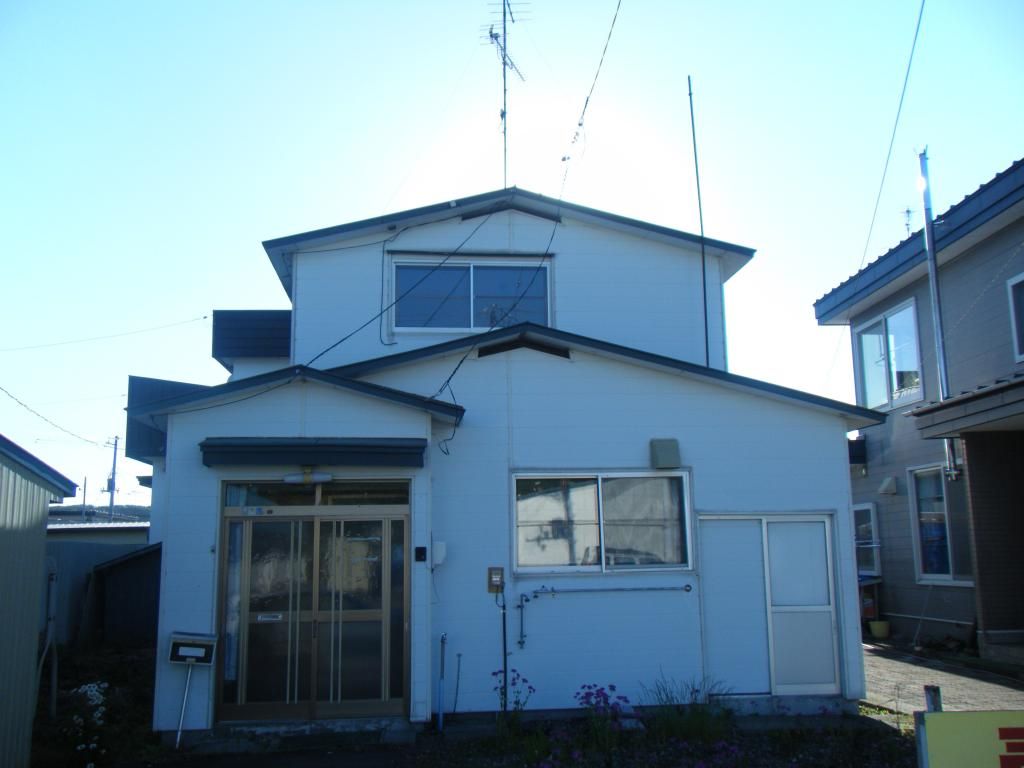 5LDK Detached House for Sale in Quiet Urahoro, Hokkaido - Thumbnail 2