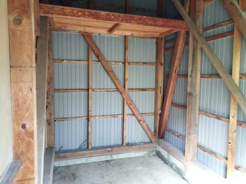 Vacant House with Large Balcony, Attic, and Garage in Sanjo, Niigata - Thumbnail 3