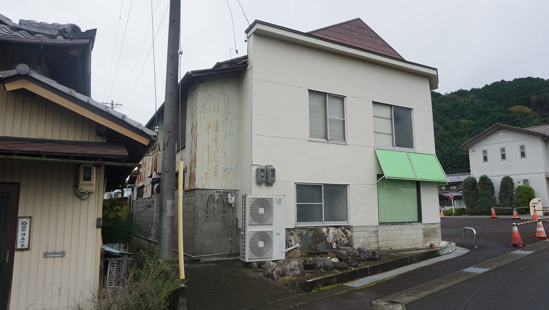 Former Café for Sale in Yaotsu Town, Gifu - 315sqm Land - Thumbnail 2