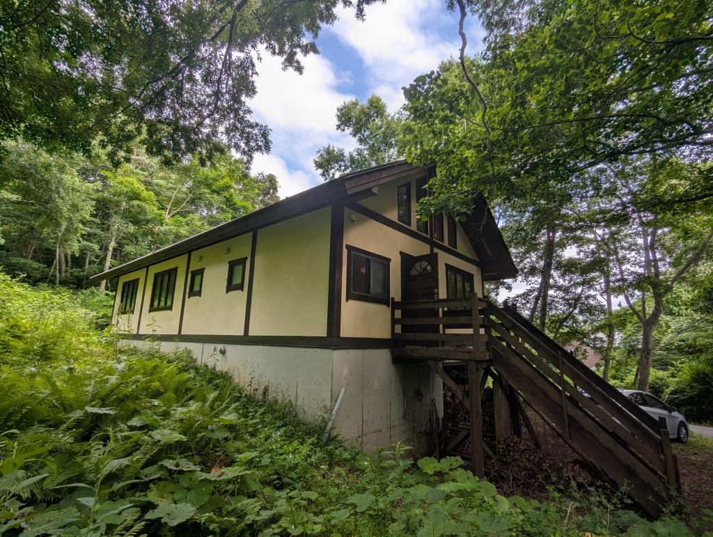 Mountain House with Bandai Views in Kitashiobara, Fukushima - Thumbnail 2